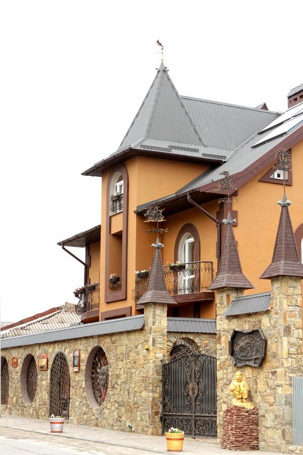 Sadyba Smotrytska Perlyna Kam'janec'-Podil's'kyj Esterno foto